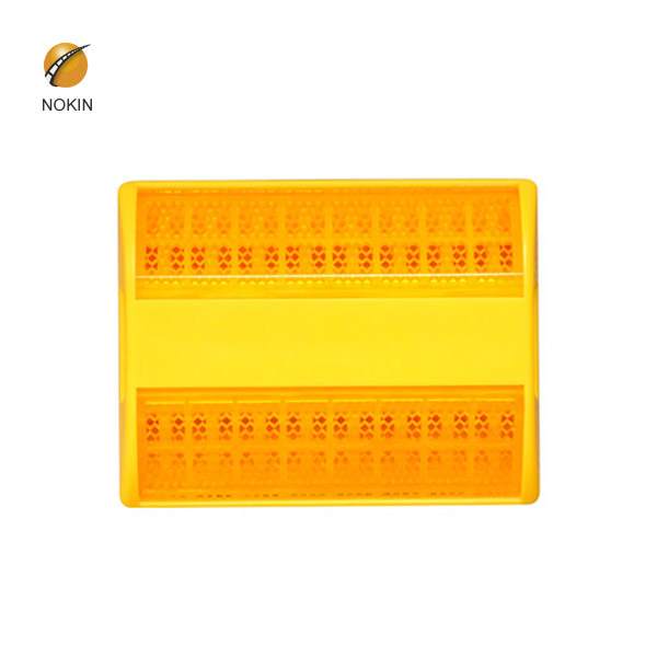 Plastic Reflective Road Stud For Sale NK-1005